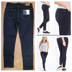 16 Dark Blue Denim